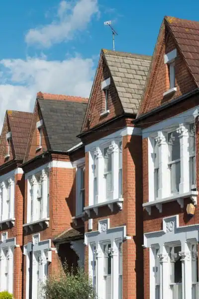 The Question Every Homeowner Asks: When Should I Serve Notice Epsom?